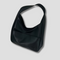 Minimalistisk Sort Læder Hobo Taske | Hverdags Chik