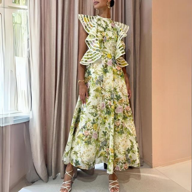 Phyrna | Viviana Blomstret A-Linje Kjole