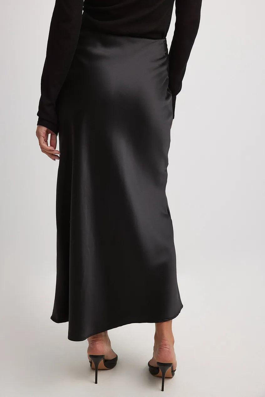 Dame Lang Nederdel i Satin