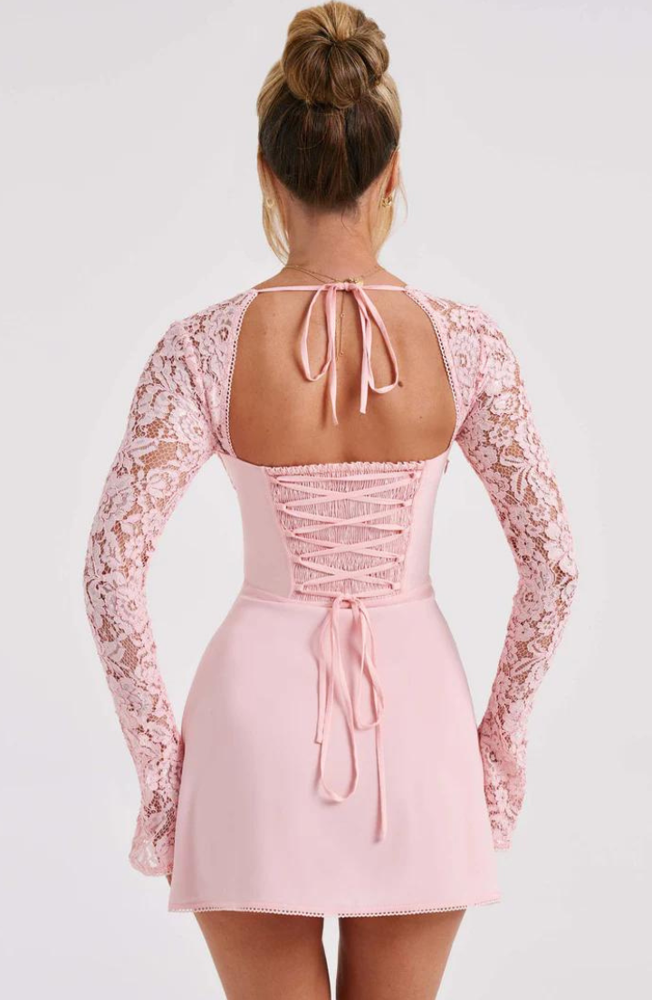 Paloma | Stilfuld Og Elegante Kort Kjole