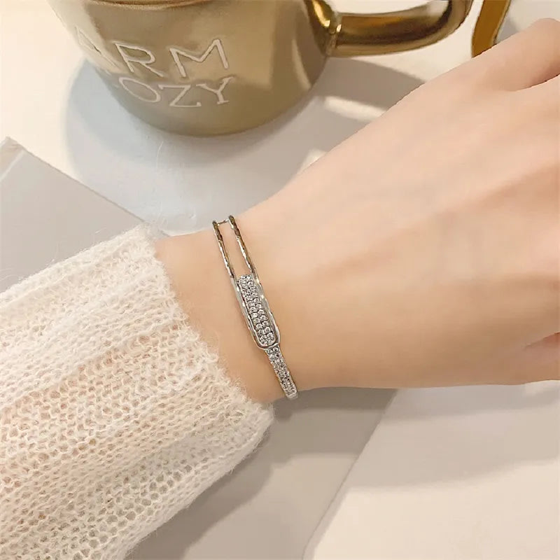Åben Armring Armbånd med Funklende Accent