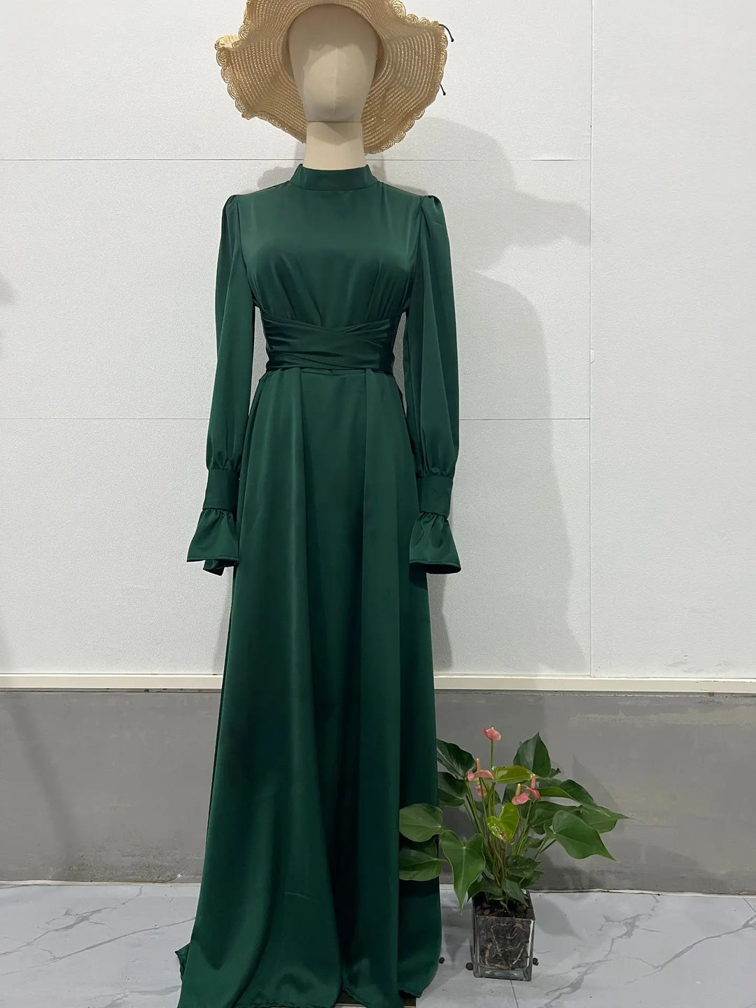 Adele | Elegant Langærmet Kjole Til Kvinder
