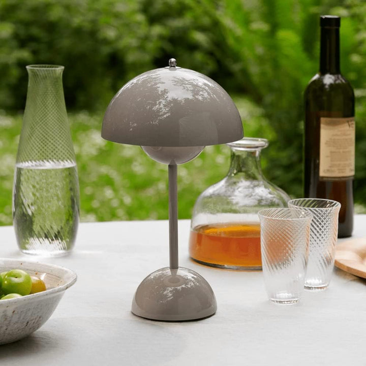 Stüna | LED Bordlampe