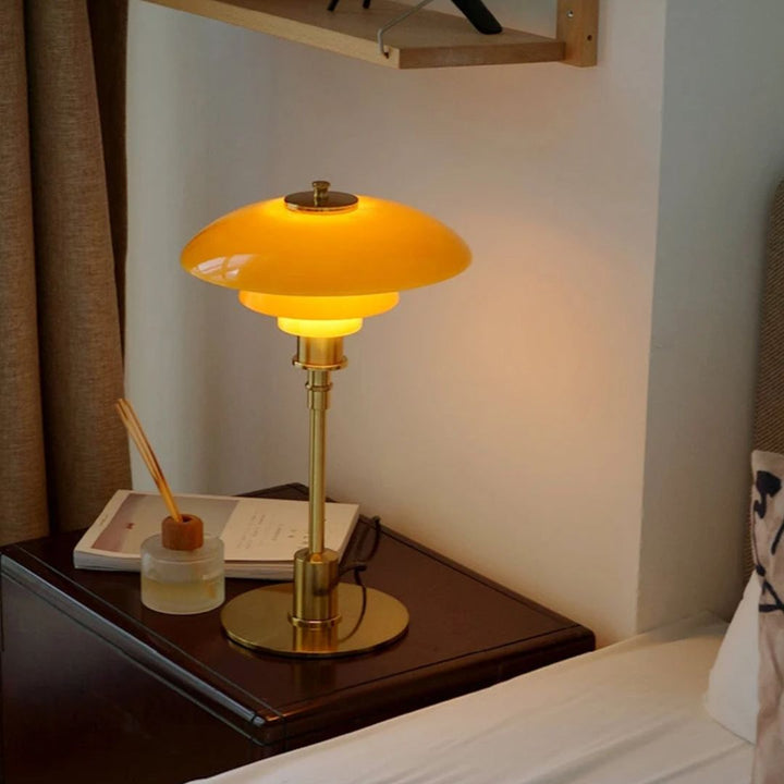 Nordisk Designer Bordlampe | Skandinavisk Stil