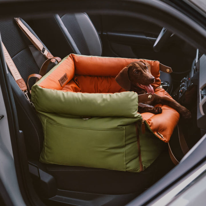 Luxe Hundeautostol | Komfortabel og Sikker Rejseseng