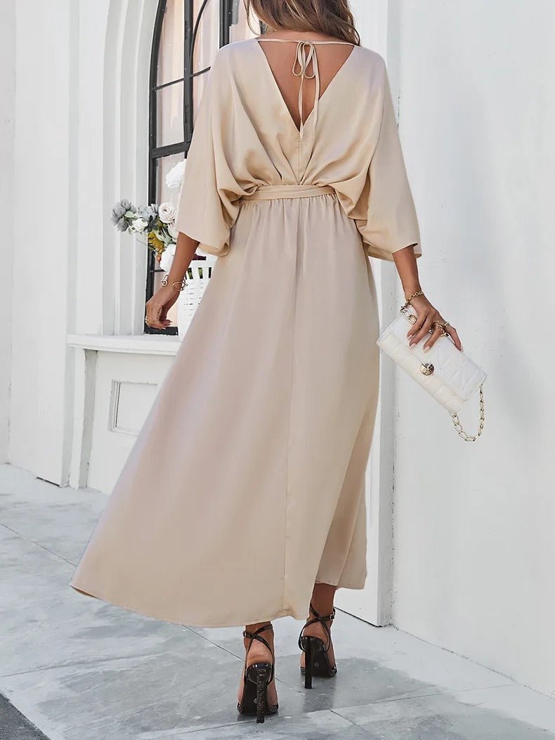 Ilyndra | Forårsblomstret V-Hals Kjole